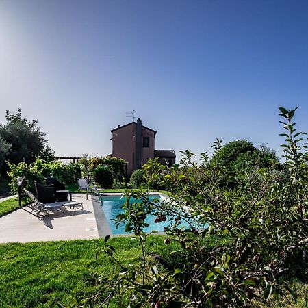 Villa Nake Residenza Artistica SantʼAlfio Exterior foto