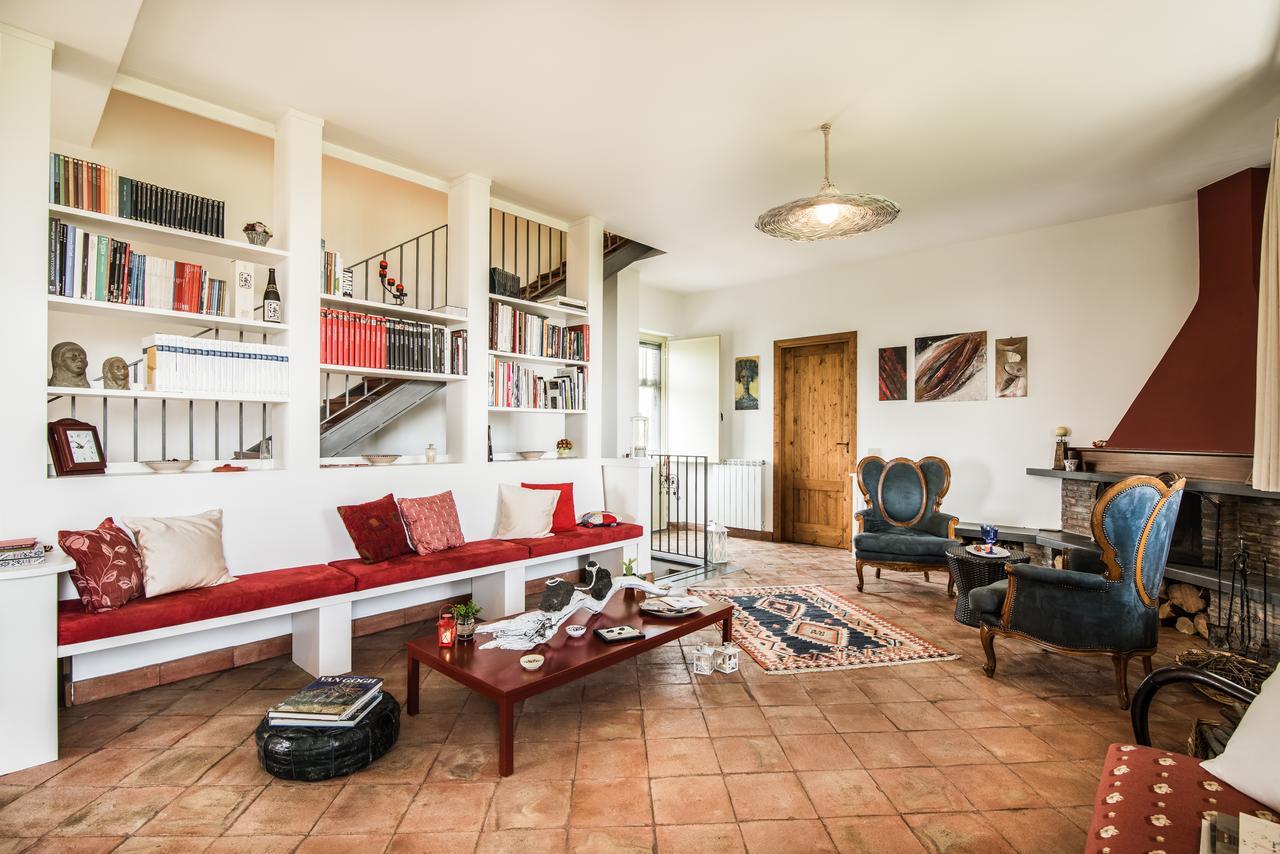 Villa Nake Residenza Artistica SantʼAlfio Exterior foto